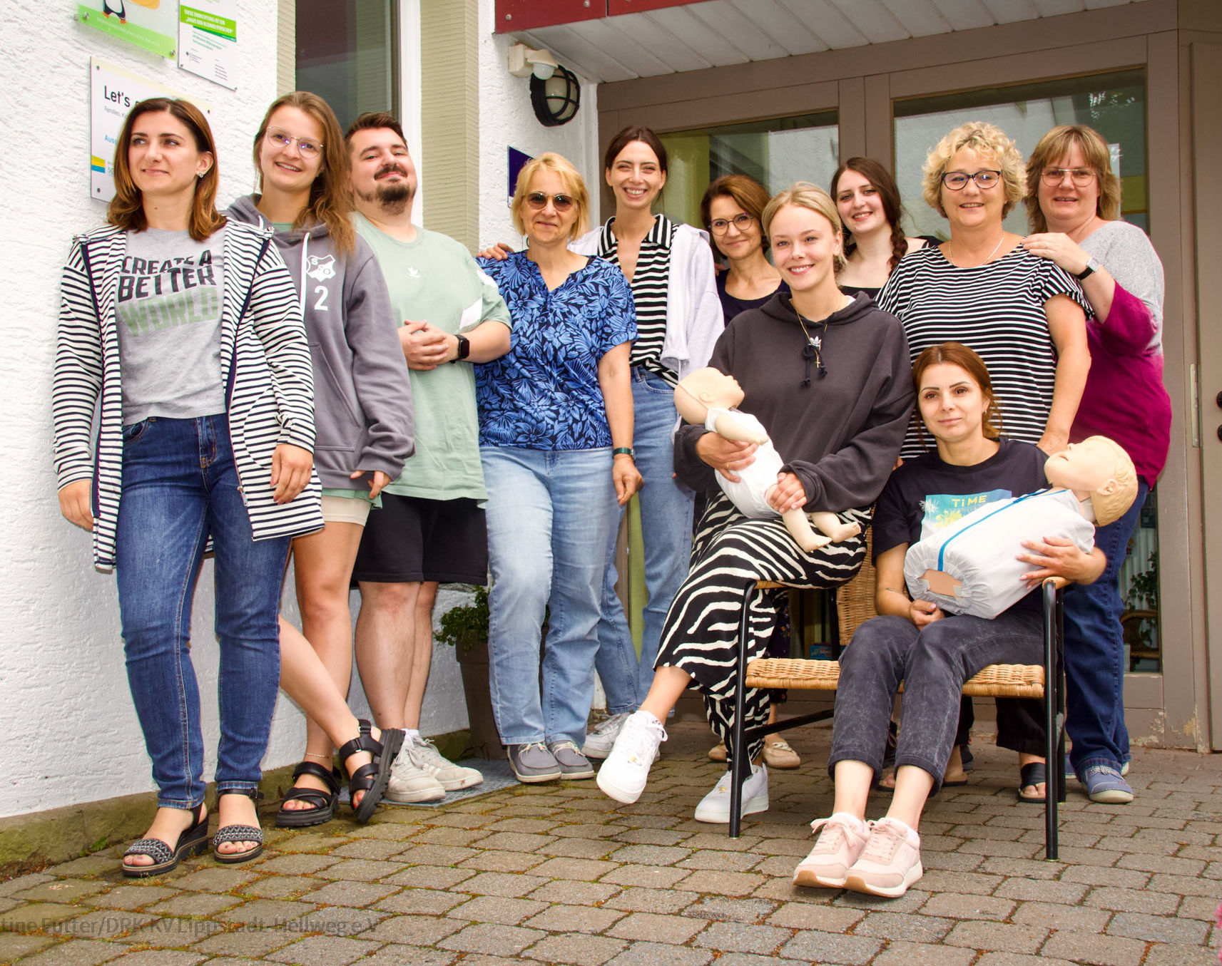 Wichtige Informationen und Handlungsanweisungen für die Erste Hilfe bei Kindern, das stand am 29. Juni 2023 bei den Profis vom Ev. Kindergarten Sonnenkamp St. Johannes im Mittelpunkt.