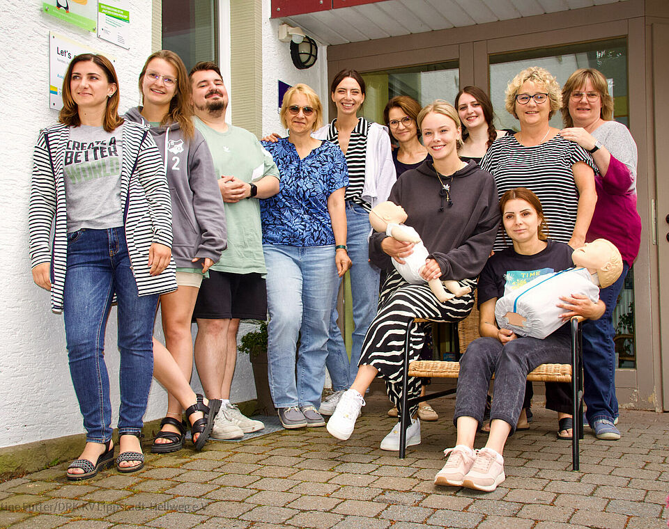 Wichtige Informationen und Handlungsanweisungen für die Erste Hilfe bei Kindern, das stand am 29. Juni 2023 bei den Profis vom Ev. Kindergarten Sonnenkamp St. Johannes im Mittelpunkt.